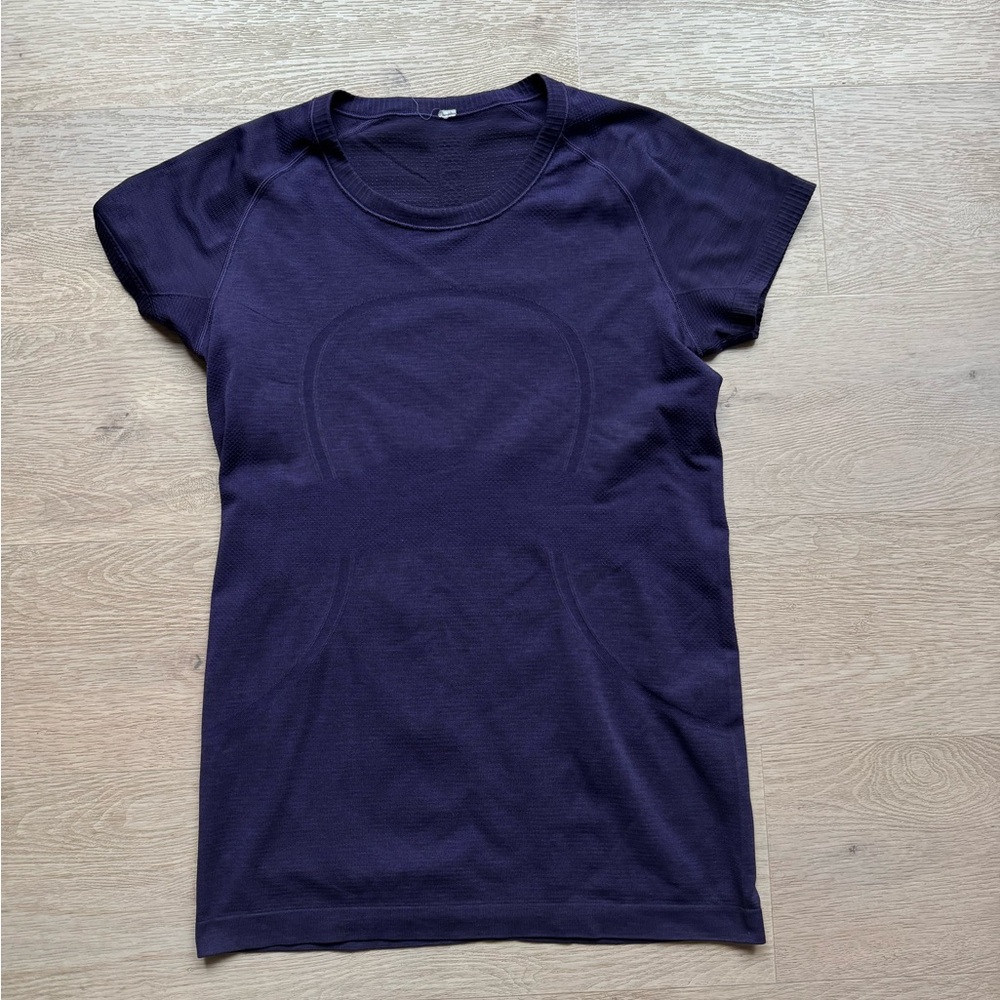 Lululemon Swiftly Tech Short Sleeve Shirt Hip Length Size 10